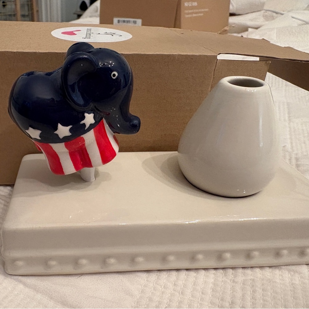 Nora Fleming Patriotic Elephant Figurine with Vase